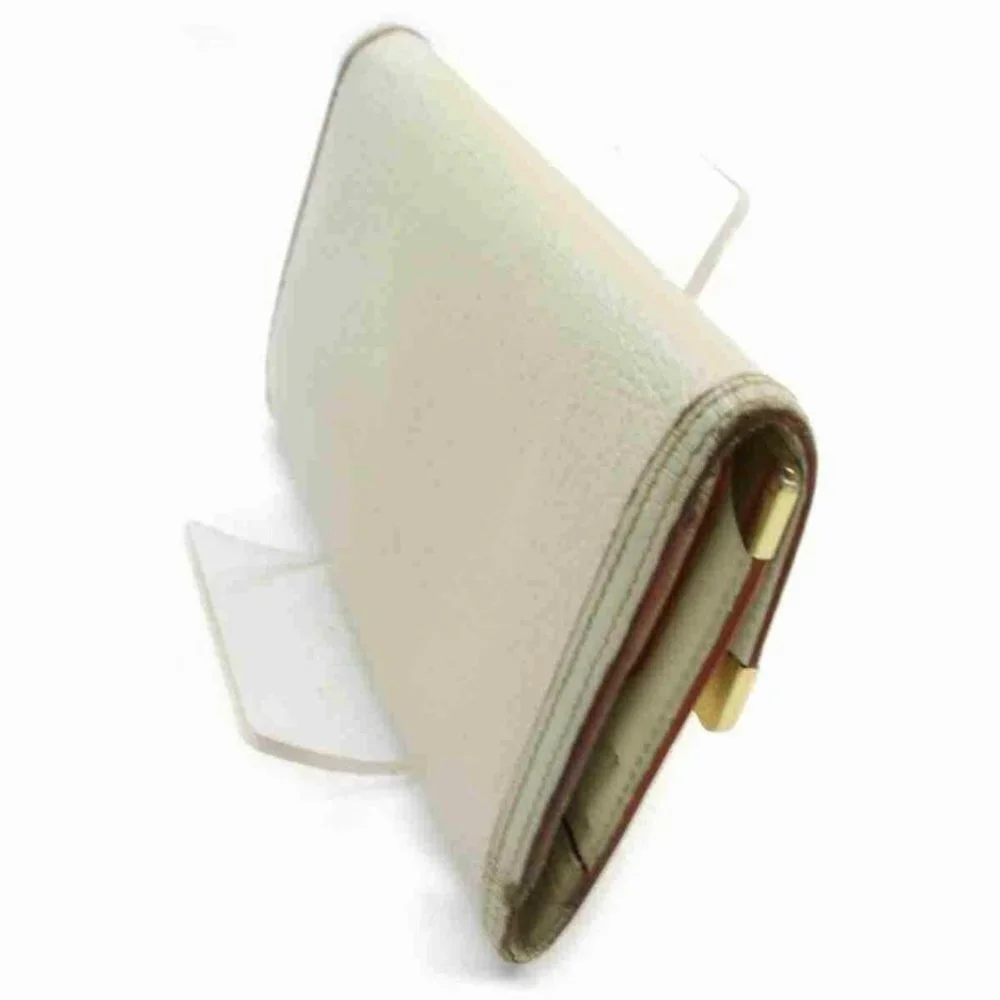 Louis Vuitton Suahli Leather Portefeuille Tresor